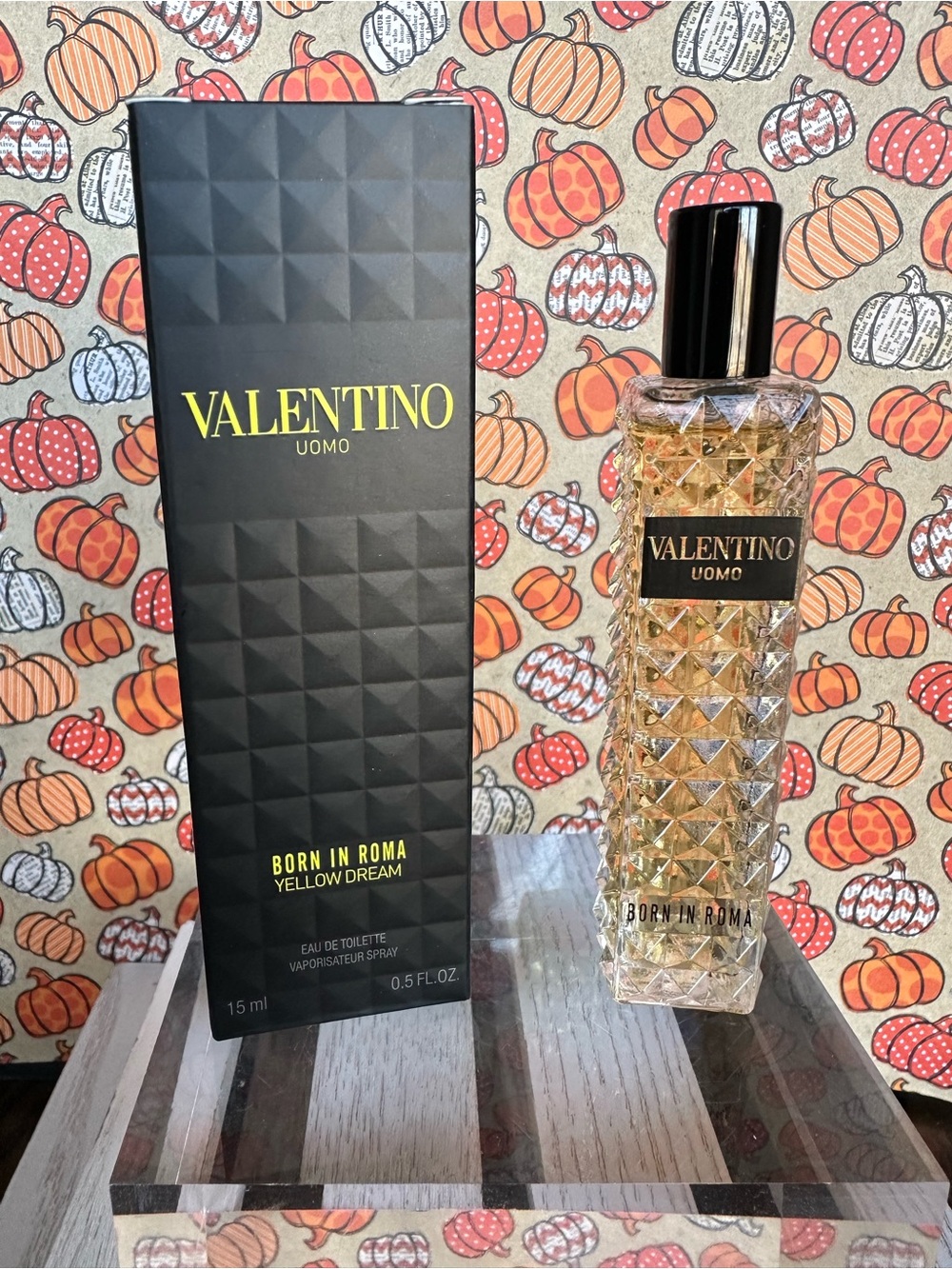 Valentino Uomo Born in Roma Yellow Dream
